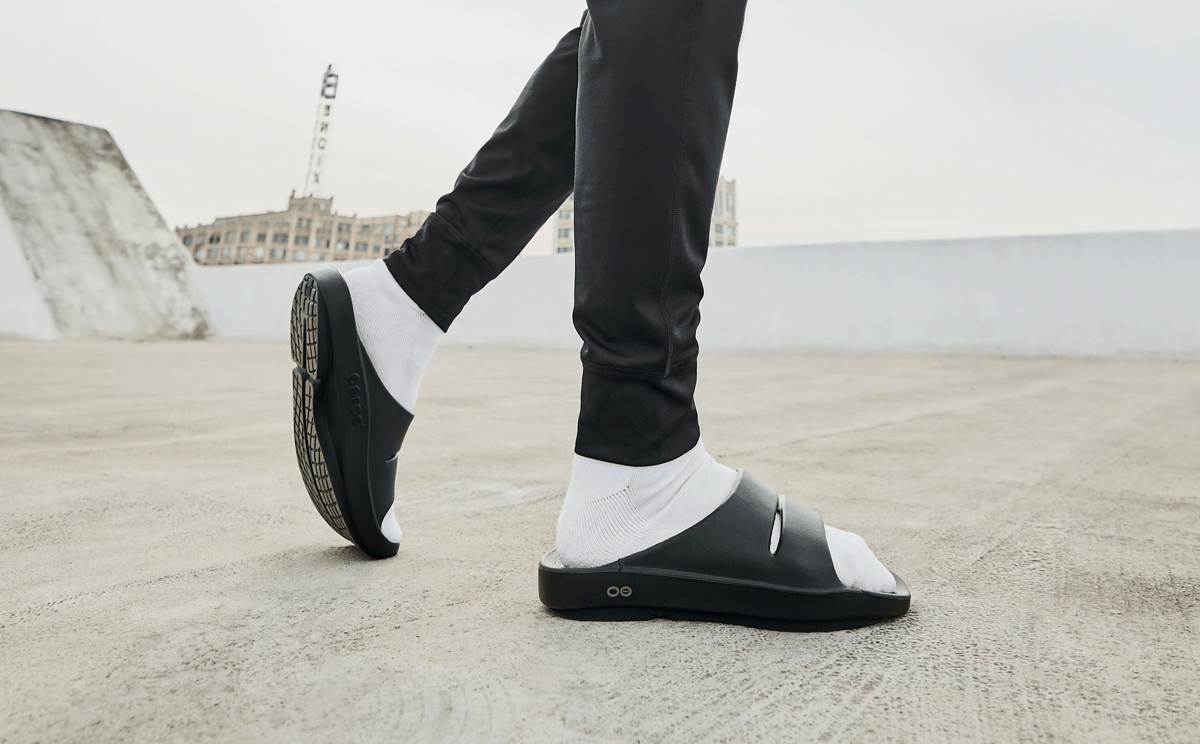 Men's OOahh Slide Sandal - Black - Image 9